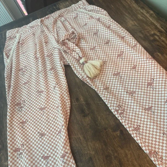SKEMO Flamingo Pink Print Beaded Unique Pull On Pants! Never worn! Pockets! Med - Picture 8 of 16